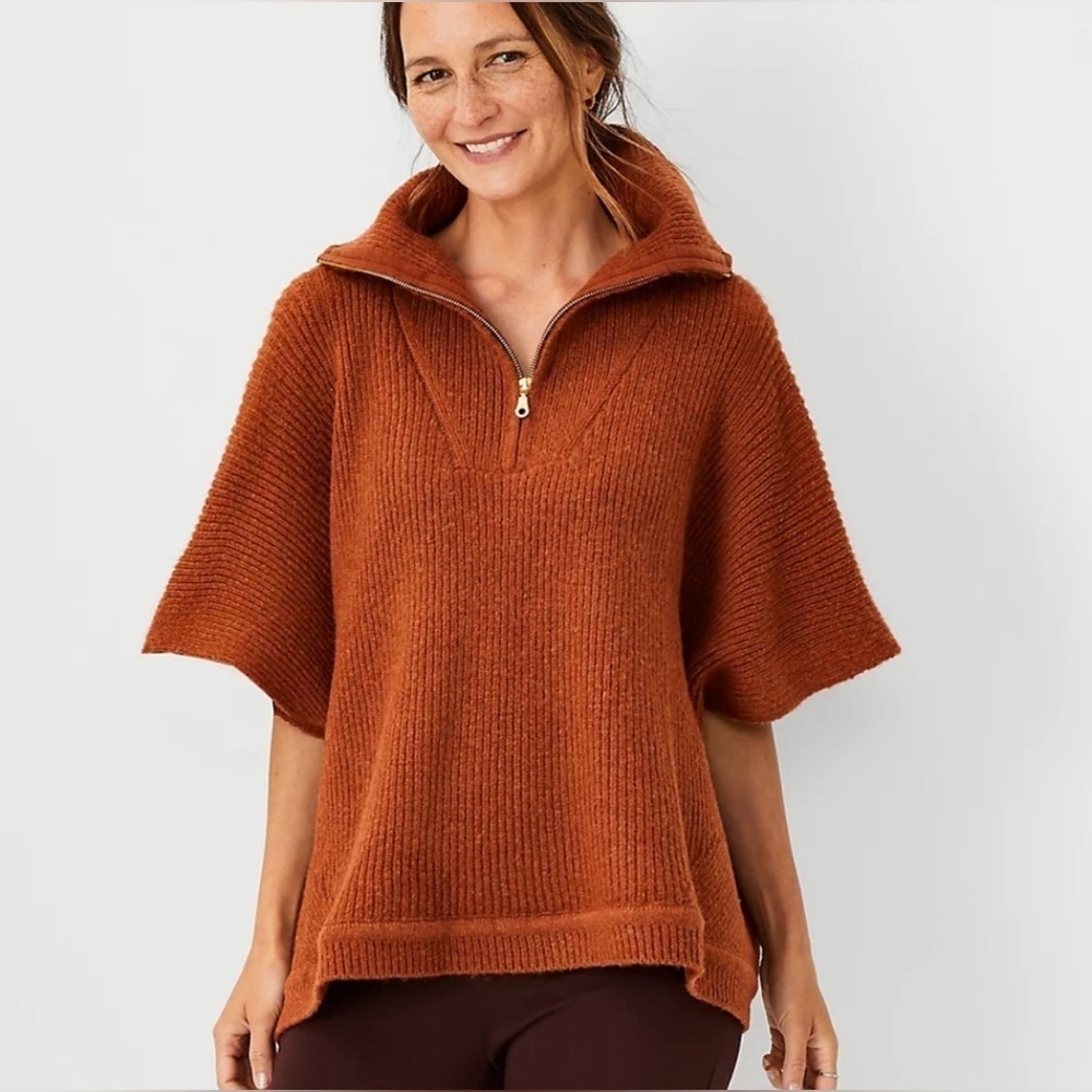 Ann Taylor Ribbed Zip Poncho Sweater Size XS/S
Wool Blend